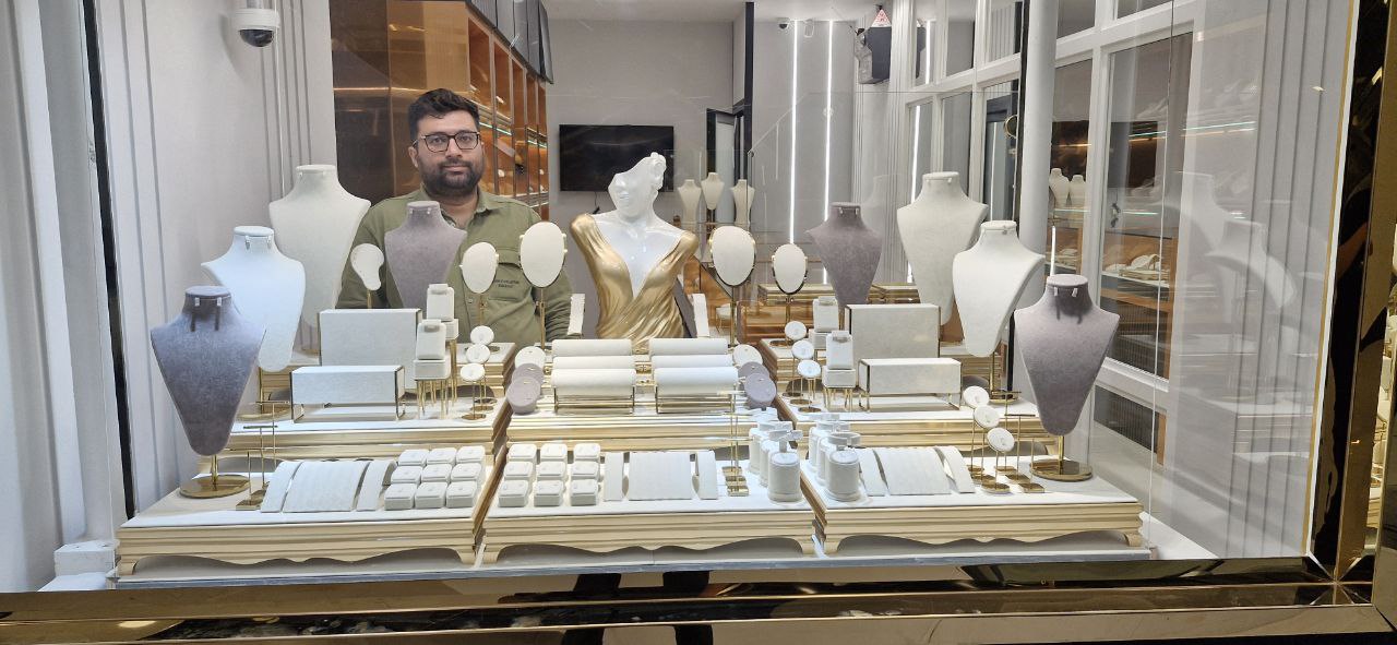 طراحی دکور طلافروشی